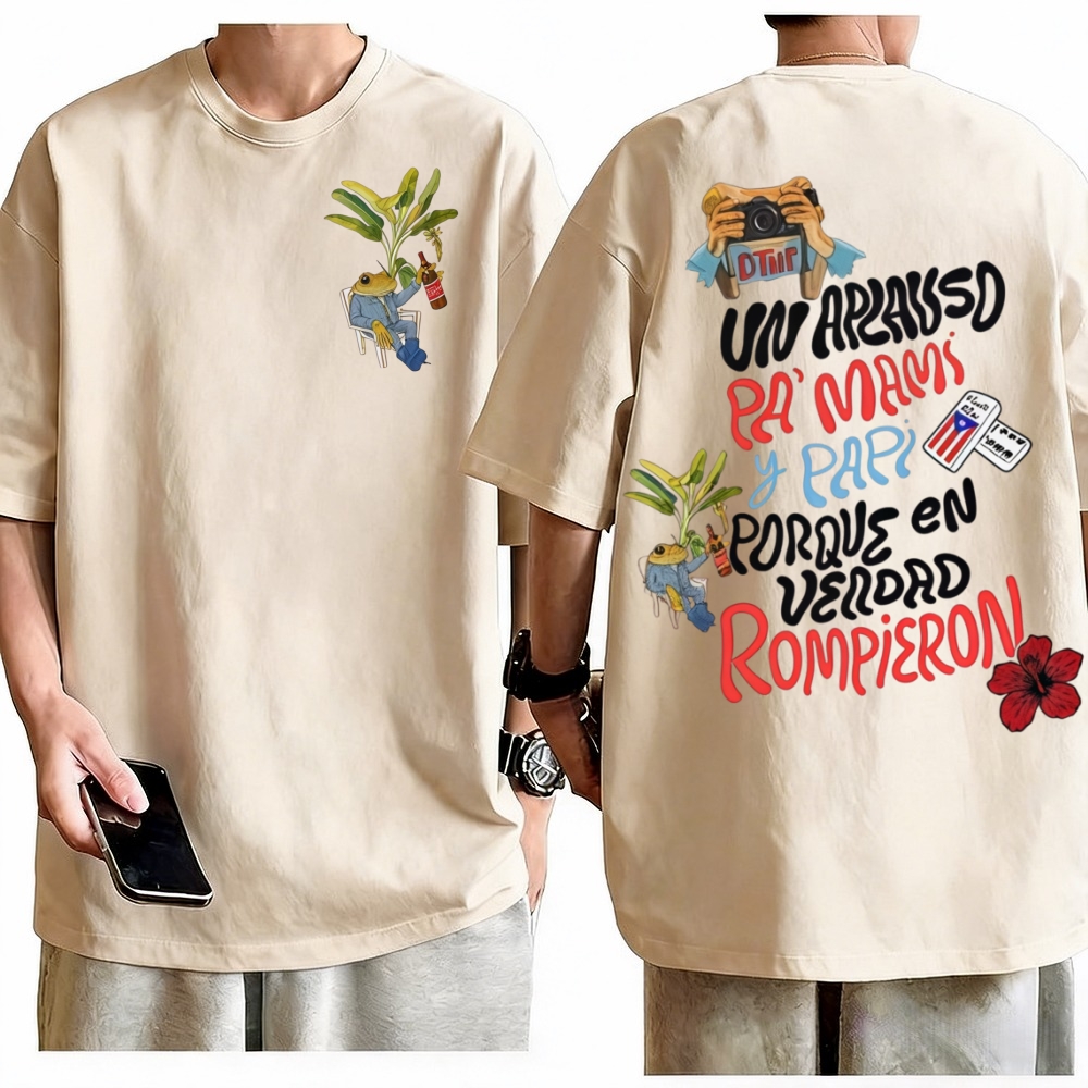 Bad Bunny World Tour T-Shirt M - Vintage Fashion Toys ulasan dan harga