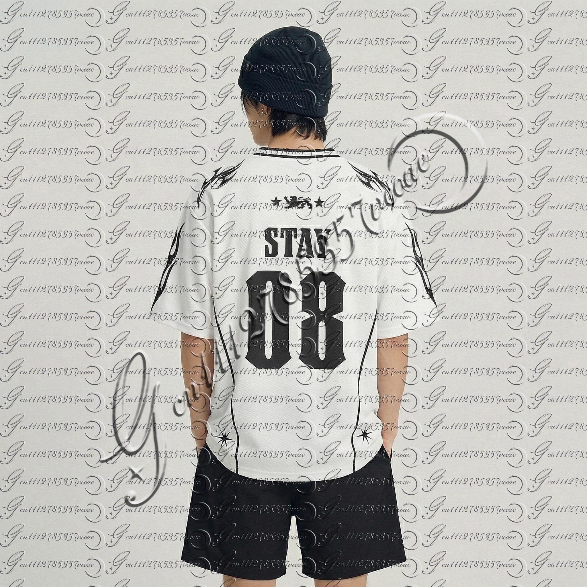 Stray Kids All Around The Worl - Vintage Fashion Toys ulasan dan harga