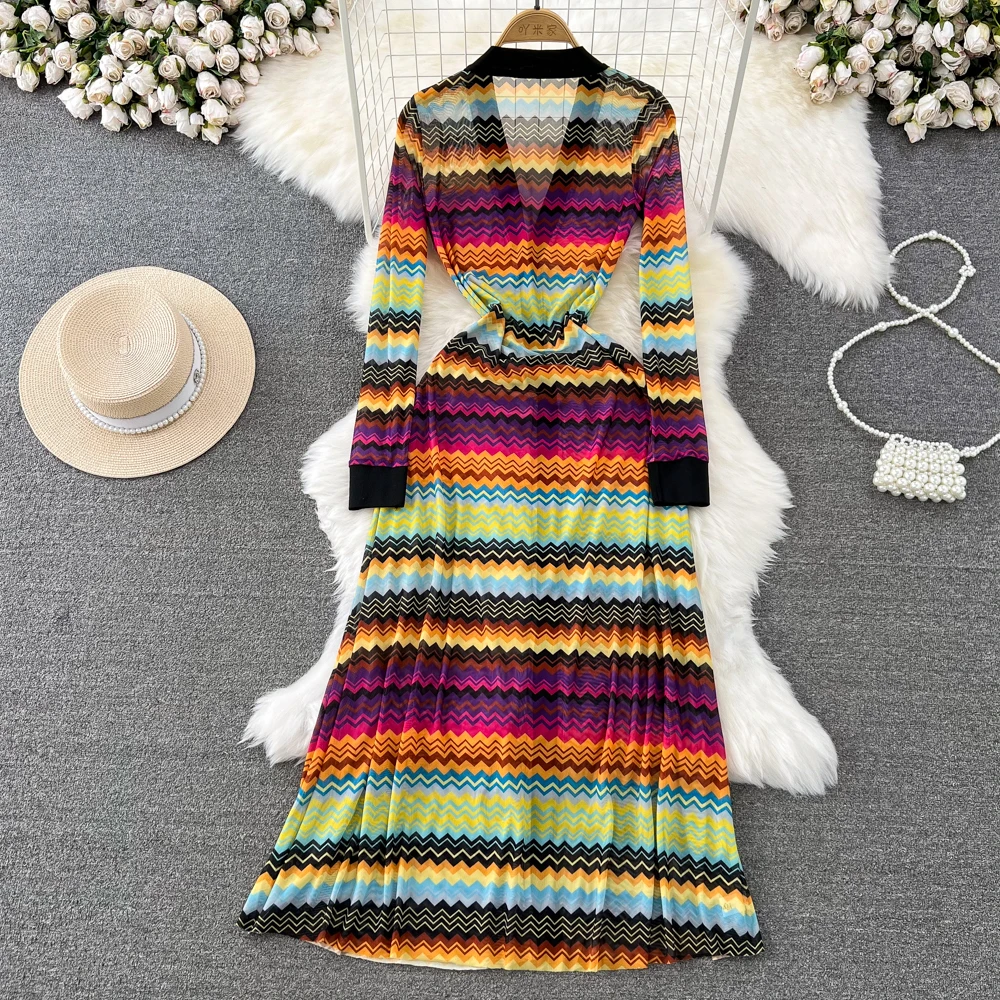 Runway Fashion V-neck Rainbow  - Vintage Fashion Runway ulasan dan harga