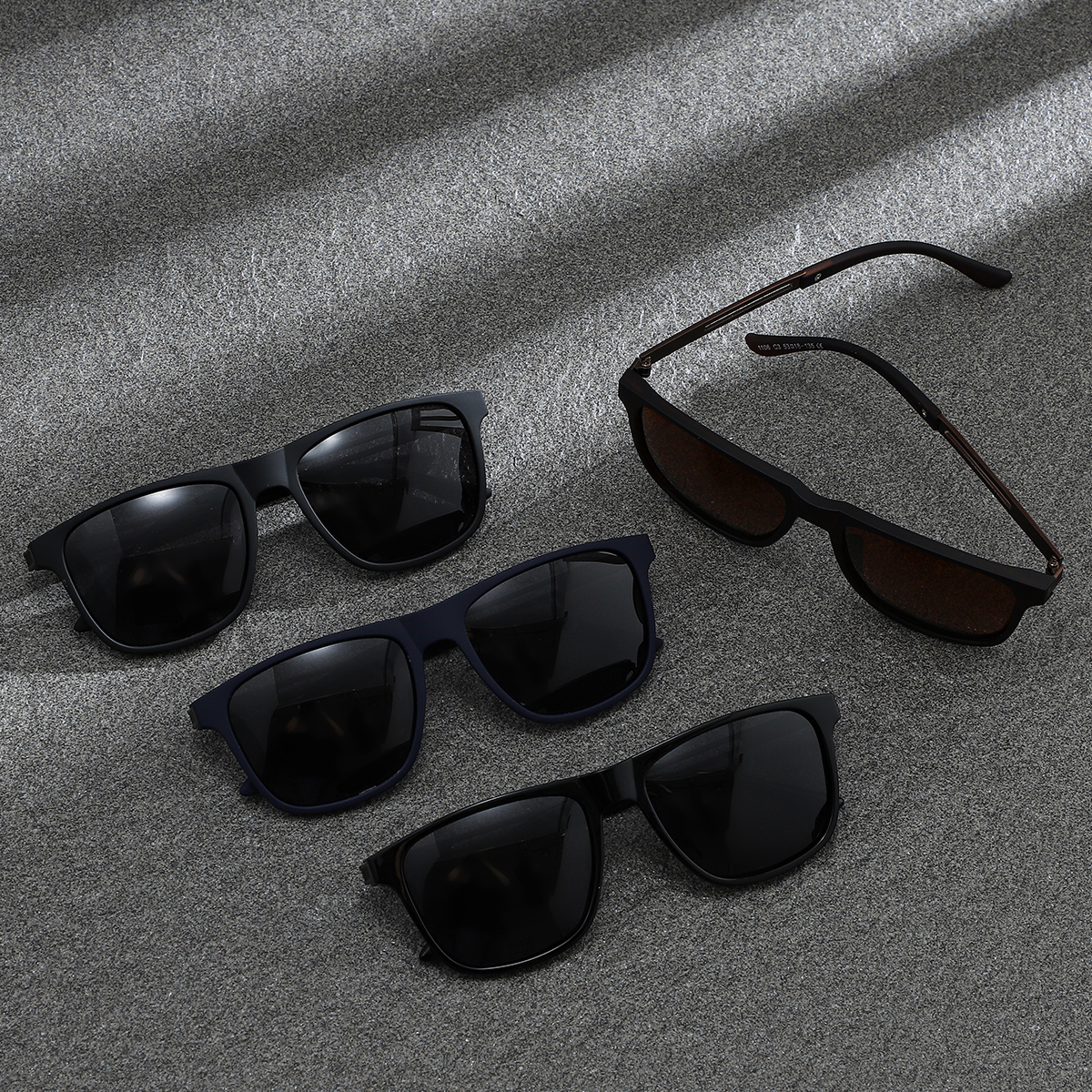 CHALK Polarized Men's Sunglass - Vintage Fashion Runway ulasan dan harga