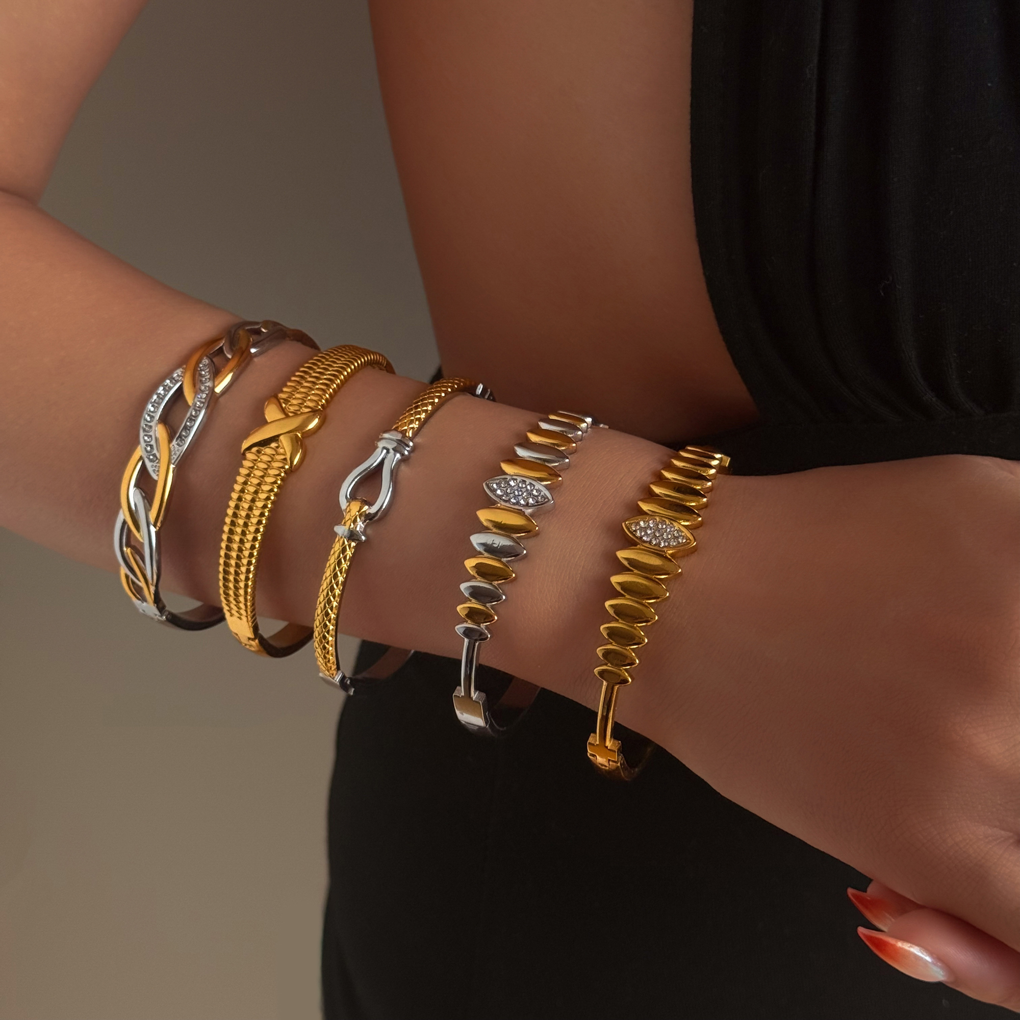 DASEIN Vintage Vogue Iced Zirc - Vintage Fashion Vogue ulasan dan harga